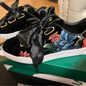 Women’s puma shoes